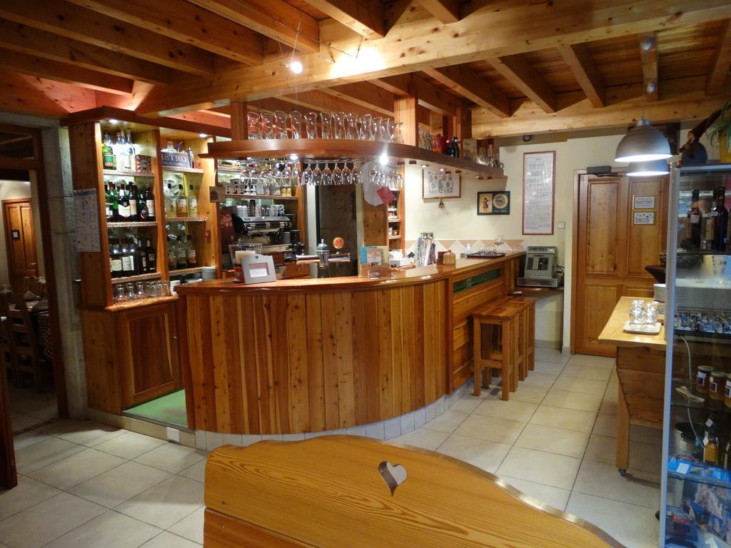 Hotel Du Col De La Machine Saint-Jean-en-Royans Exteriör bild