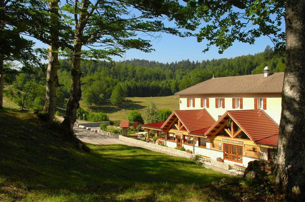 Hotel Du Col De La Machine Saint-Jean-en-Royans Exteriör bild