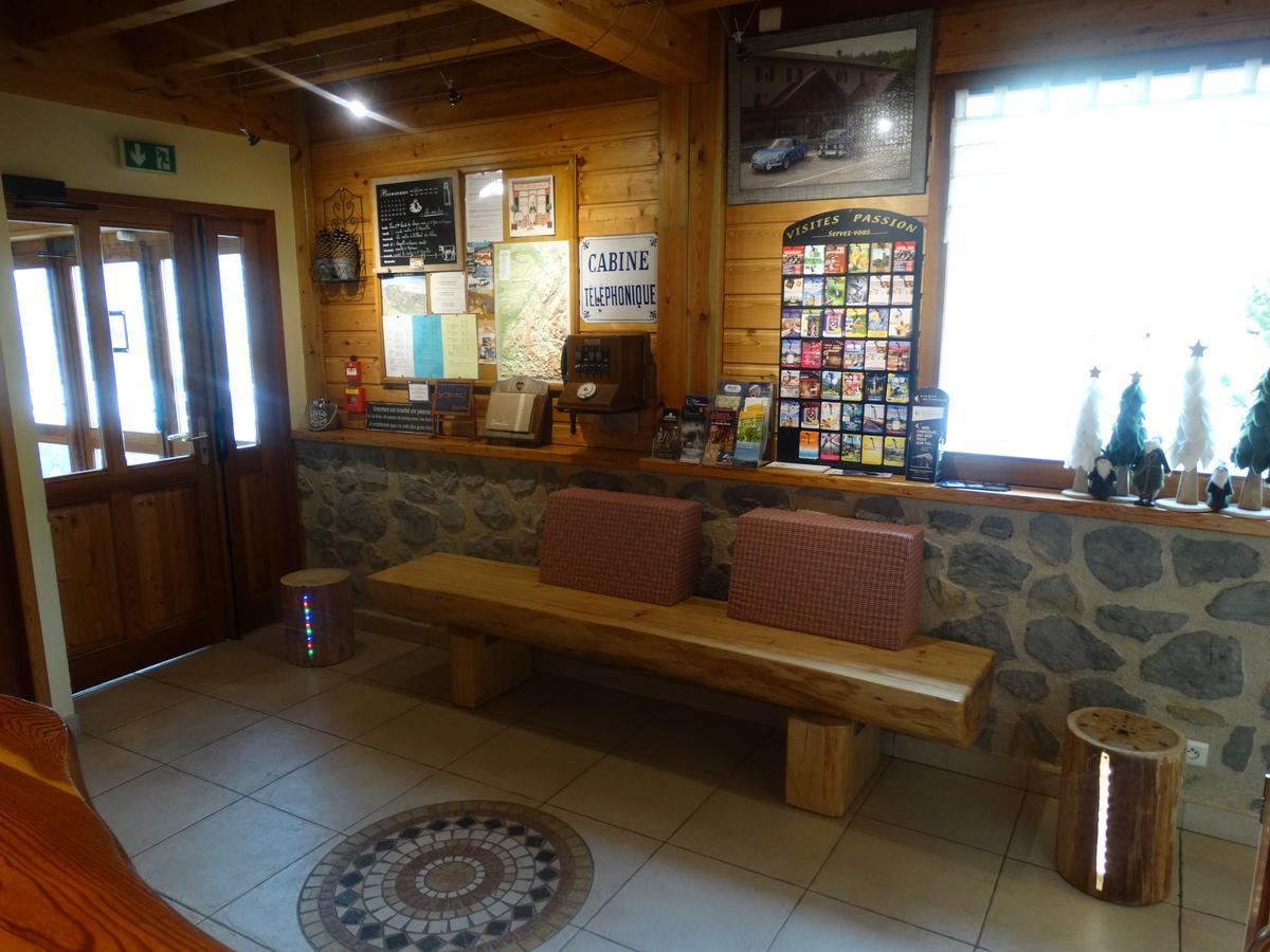 Hotel Du Col De La Machine Saint-Jean-en-Royans Exteriör bild